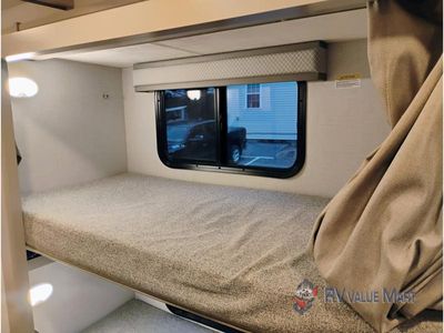 2026 Thor Motor Coach Chateau - Photo 24