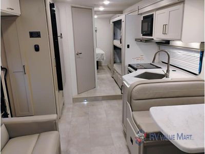 2026 Thor Motor Coach Chateau - Photo 13