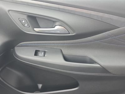 2026 Buick Envista - Photo 21