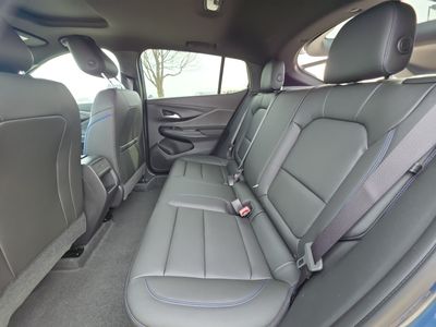 2026 Buick Envista - Photo 18