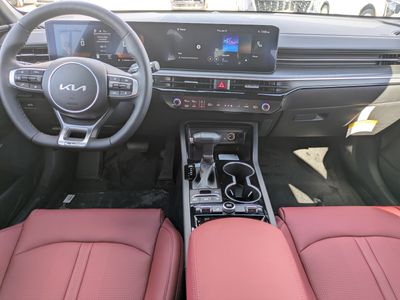 2026 Kia K5 - Photo 12