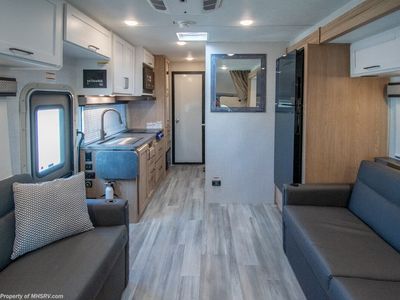 2027 Thor Motor Coach Outlaw Toy Hauler - Photo 7
