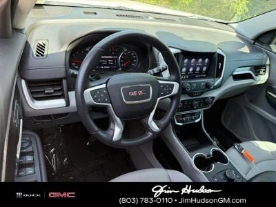 2022 GMC Terrain - Photo 4