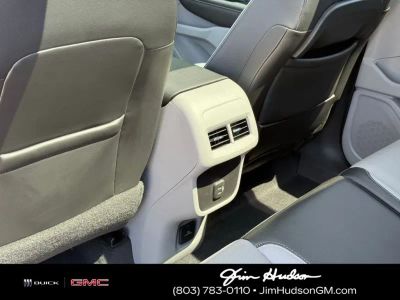 2022 GMC Terrain - Photo 27