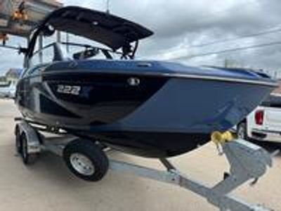 2026 Yamaha 222 XD - Photo 3
