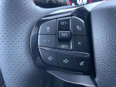 2026 Ford Explorer — photo 18 view
