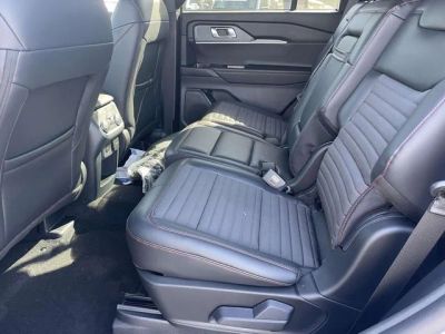 2026 Ford Explorer — photo 8 view
