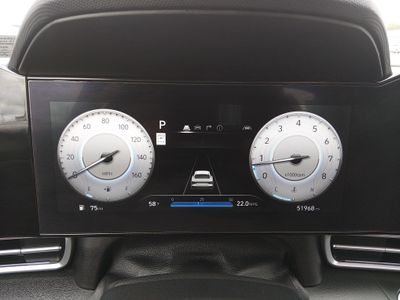 2024 Hyundai Elantra — photo 14 view