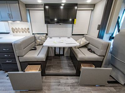 2026 Thor Motor Coach Palazzo GT - Photo 14