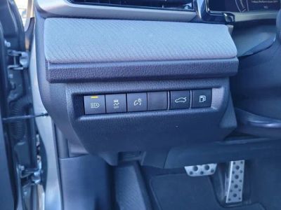 2025 Toyota Camry — photo 15 view