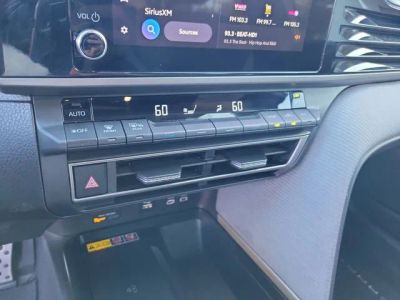 2025 Toyota Camry — photo 22 view