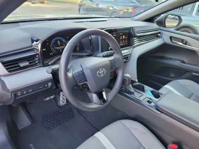 2025 Toyota Camry — photo 12 view