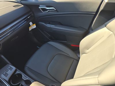2026 Kia Sportage — photo 17 view