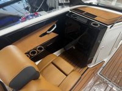 2026 Yamaha 222 SE - Photo 12