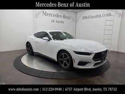 2025 Ford Mustang - Photo 1
