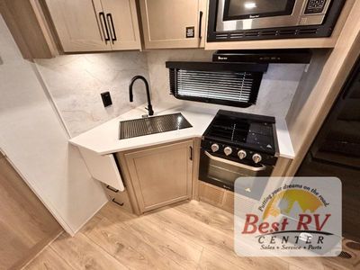 2026 Forest River RV Rockwood Ultra Lite - Photo 33