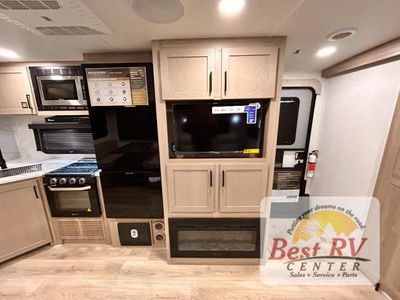 2026 Forest River RV Rockwood Ultra Lite - Photo 24