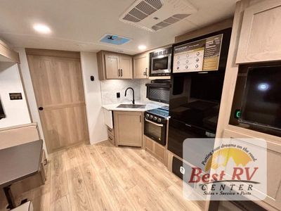 2026 Forest River RV Rockwood Ultra Lite - Photo 27