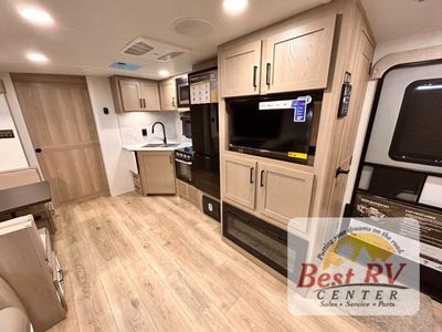 2026 Forest River RV Rockwood Ultra Lite - Photo 19