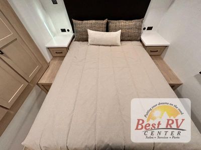 2026 Forest River RV Rockwood Ultra Lite - Photo 51