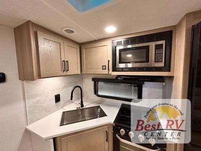 2026 Forest River RV Rockwood Ultra Lite - Photo 32