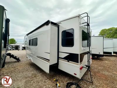 2026 Cougar Half-Ton 28RLI - Photo 5