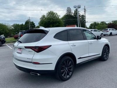2025 Acura MDX — detail view