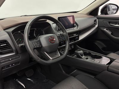 2025 Nissan Rogue - Photo 8