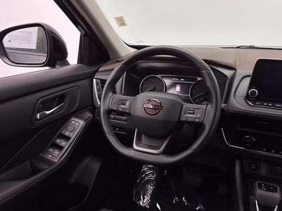 2025 Nissan Rogue - Photo 24