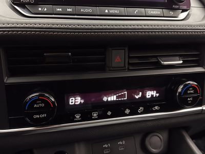 2025 Nissan Rogue - Photo 16