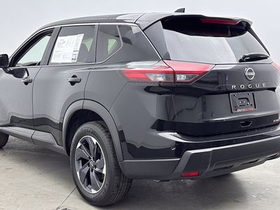 2025 Nissan Rogue - Photo 5