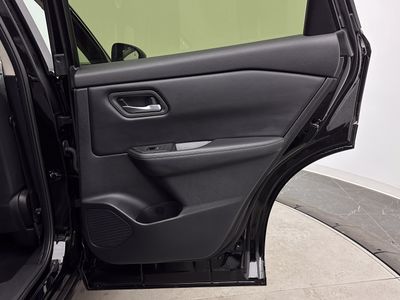 2025 Nissan Rogue - Photo 29