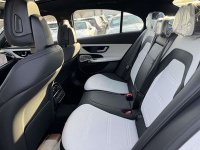 2026 Mercedes-Benz E-Class - Photo 29