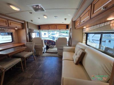 2014 Winnebago Vista — photo 22 view
