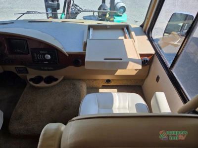2014 Winnebago Vista — photo 26 view