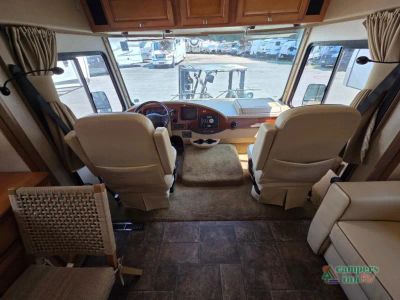 2014 Winnebago Vista — photo 23 view