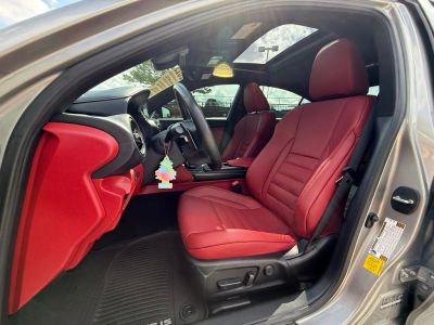 2023 Lexus IS - Photo 19