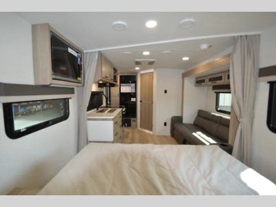 2026 Tiffin Motorhomes Wayfarer XLW - Photo 8