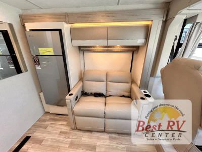 2027 Thor Motor Coach Vegas - Photo 16