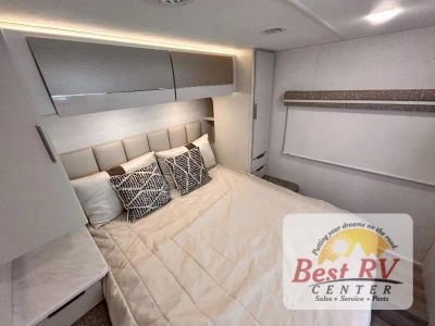2027 Thor Motor Coach Vegas - Photo 53