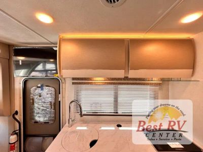 2027 Thor Motor Coach Vegas - Photo 27