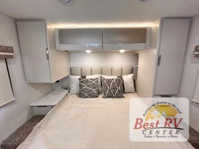 2027 Thor Motor Coach Vegas - Photo 49