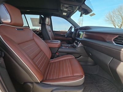 2024 GMC Yukon - Photo 15