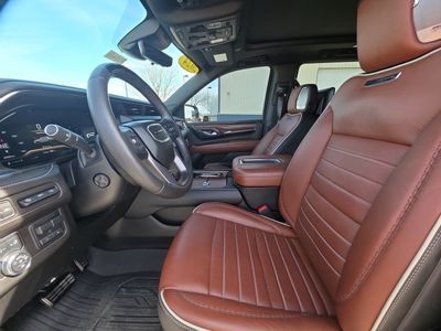 2024 GMC Yukon - Photo 9