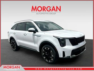 2026 Kia Sorento EX in White — front three-quarter view