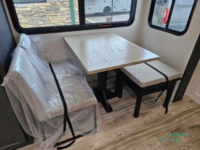 2027 Venture RV SportTrek Touring Edition — photo 35 view