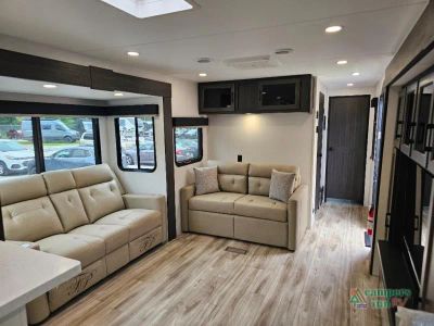 2027 Venture RV SportTrek Touring Edition — photo 36 view