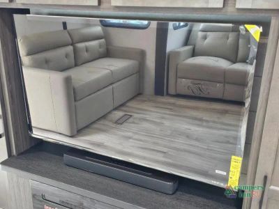 2027 Venture RV SportTrek Touring Edition — photo 45 view