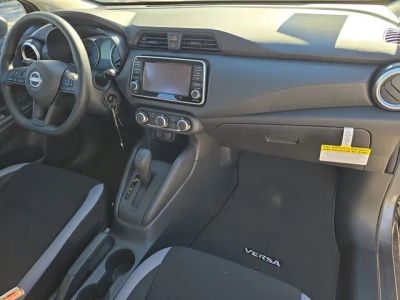 2025 Nissan Versa — photo 13 view