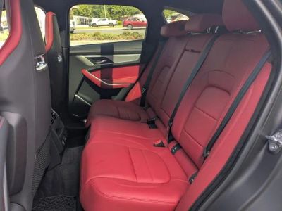 2026 Jaguar F-PACE — photo 12 view